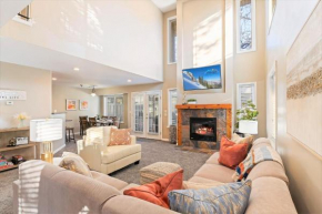 Union Crossroads in Salt Lake with Hot Tub and Park